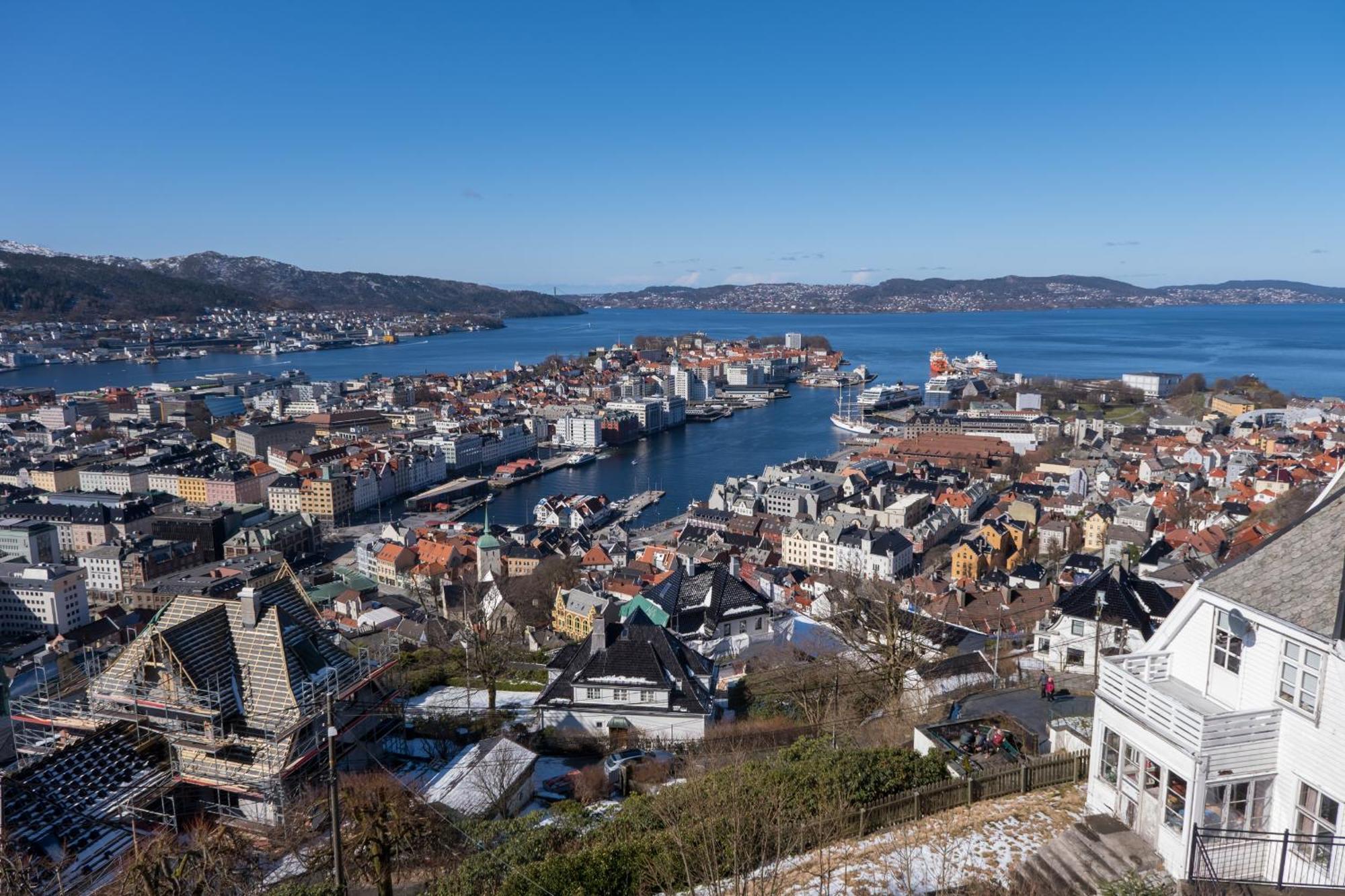 Modern In Centre Bergen
